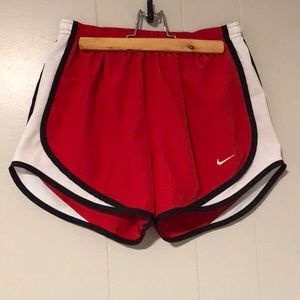 Red NIKE Shorts💕